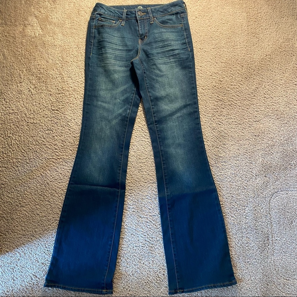 SO: Junior’s Bootcut Jeans